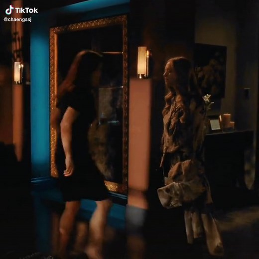 The Tension: Chloe Movie Lesbian Scenes Explained