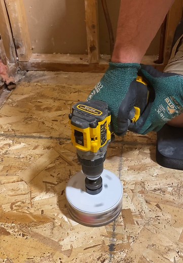 Essential Shower Pan Installation Tips for DIYers