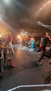 Laurent de Les Fatals Picards est aux premières loges pour se préparer aux deux concerts Megateuf à Grenoble et Dijon ! 🎫 Prenez vite vos places 🔥🔥⤵⤵⤵ Summum Grenoble : https://cutt.ly/9VmrIhX Zénith de Dijon : https://cutt.ly/4VmwmvI | Marcel et son Orchestre