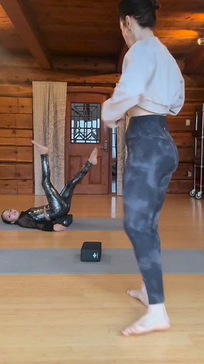 Barre Core #barre #barrecore #barreaddict #homeralaska #homerak #groupclasses #ondemand #community #showupforyourself #progressoverperfect #bethedifference #leadbyexample❤️ | JJennifer at the Barre