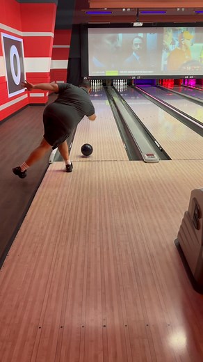 I’ll help both single and two handed bowlers with your timing and positioning. You don’t need to work harder to throw better shots. Let’s work together and get you those high scores you’ve been wanting. | Omaha Bowling Coach