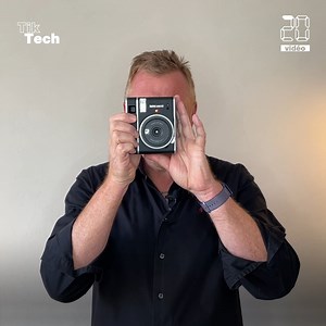 On a testé l'appareil photo instantané Fujifilm Instax mini 40 | 20 Minutes