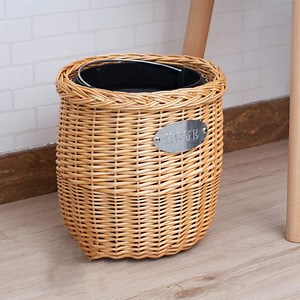 [Hot Item] Rattan Wicker Baskets Trash Can Capacity 8L
