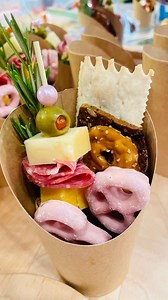 🌸NEW! Celebrate spring with these Charcuterie Cups for springtime parties… bridal & baby showers, Easter & more. Don’t forget the pink strawberry covered pretzels & pink pearl toothpicks! 🌸 TAP the recipe link for the shopping list in my bio https://reluctantentertainer.com/charcuterie-cups/ #charcuteriecup #charcuteriecups #easterpartyideas #easter2024 | Reluctant Entertainer