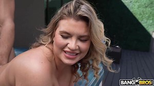 Andie Sharing The Hot Tub