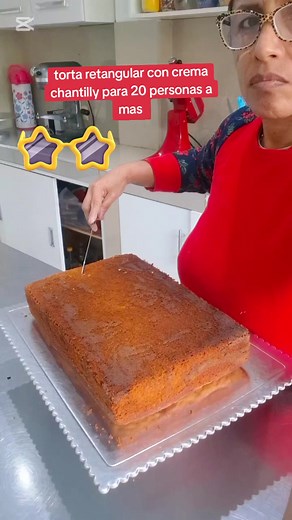 2.5K reactions · 108 shares | Torta retangular con crema chantilly para 30 personas #tutorial #pasteleria | Rosana Marlene Bonifacio Diaz | Facebook