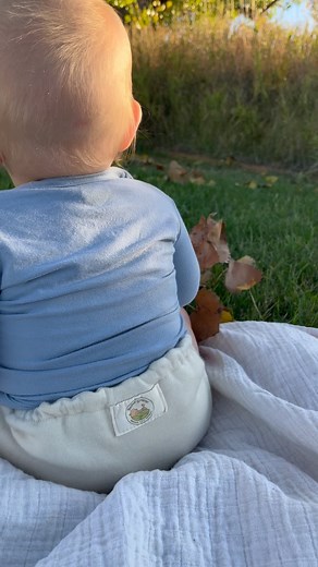 11 reactions | Babee Greens ♥ organic & all natural • • • • • #wooldiapercover #wooldiaper #clothdiapering #clothdiapering101 #ditchtheplastic #ditchthedisposables #mygmdbaby #makeclothmainstream #reusablediapers #laundrynotlandfill #sustainability #zerowasteliving #babeegreens #organicbabyclothes #organicbabyproducts #allnaturalbaby #naturalliving | Green Mountain Diapers | Facebook
