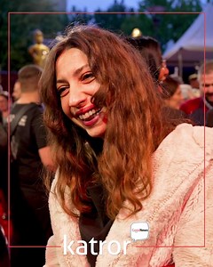 Qysh do me e pa Blerta Zeqiri kinematografinë e Kosovës, e qysh duhet me ia kthy namin filmave vendorë? 🎬🇽🇰 Drejtoresha e QKK-së, në hapjen e PriFest, theksoi se ky festival është pikënisja e rrëfimeve të reja filmike që do t’i shohim në të ardhmen. 🌟🎥 Qendra Kinematografike e Kosoves #KatrorMedia #KinematografiaKosovare #BlertaZeqiri #PriFest2024 #filmavendor #QKK #KosovoCinema #FilmFestivals | Katror.info