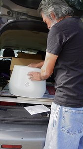 Giving a stranger a Lomi Composter 😀🌿❤ #gardening #composter #lomi | Keep on Growin'