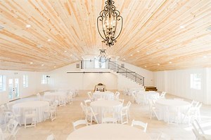 Peninsula Ranch and Lodge - Quinlan, TX - Wedding Venue
