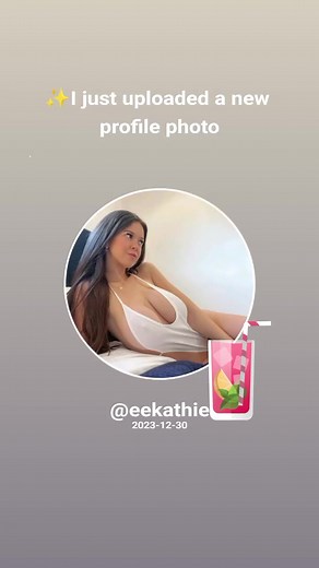 Office Distraction 🧬 (@officedistraction1)’s videos with What a Year - Outer Circle