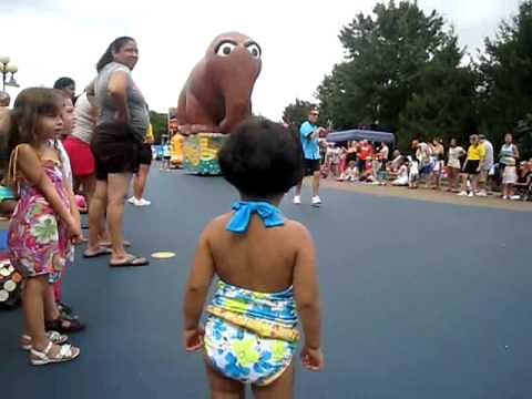 Rock Around the Block Parade @ Sesame Place