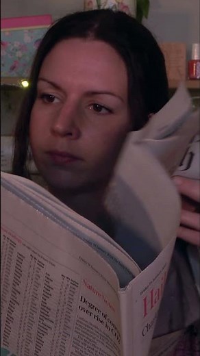 ASMR Newspaper Sounds #asmr #asmrtingles #asmrsounds #asmrcrinkles #asmrpageturning