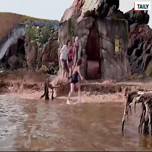 2.1M views · 21K reactions | Revisit the best movie on netflix 2023 #movie #clip #viral #monster #love #netflix #hollywood #marvelcomics #marvel #marvelmovies #ai #magic #ring #usa | Carolina pico | Facebook