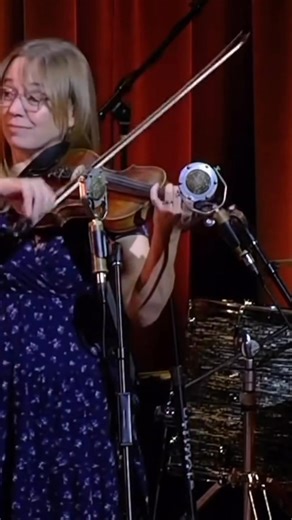 Jacie Sites and Andy Emert play the Wallowa Fiddle Tunes Camp Reel that Jacie wrote for the fiddle camp in 2024 after spending a beautiful week teaching near Wallowa Lake. July 5-10, 2026. Join us for fiddle camp 🏕️ 🎻 🔥 | Wallowa Fiddle Tunes Camp