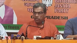 25 reactions | BJP Goa General Secretary Shri Damu Naik congratulated the government on successful implementation of Sarkar Tumcha Dari through Swayampurna Mitras & stressed that the initiative will continue. | BJP Goa | Facebook