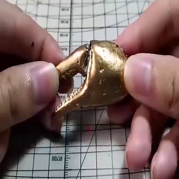 4.7K views · 65 reactions | Hobby building crab shells to a cyber robot model. #handmade #crafts #diy | Nyanko14 | Facebook