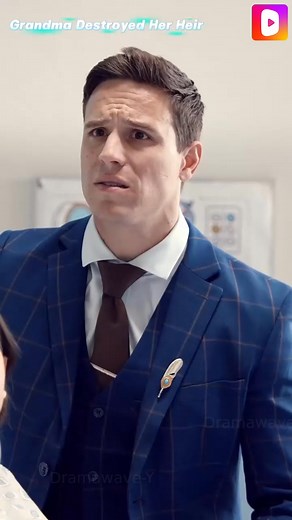 1.6M views · 45K reactions | https://page.dramabuzzs.com/s2l/52291.html A pregnant woman in labor drives herself to the hospital while her husband is away. His mother and sister cut her off, causing an accident. Mistaking her for a mistress, they assault her, causing injury. The husband severs ties with them upon learning the truth. | Dramawave: Trending Dramas | Facebook