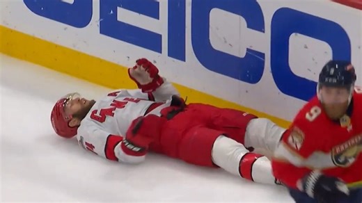 Hurricanes’ Slavin heads to dressing room after taking massive hit from Panthers’ Bennett