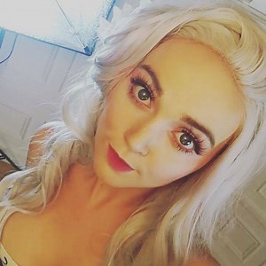 1.9K views · 146 reactions | Behind the scenes ❤ #bts #behindthescenes #livingdoll #doll #cute #babydoll #corset #royalcopenhagen #megamussel | Kitty Mortensen | Facebook