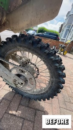 KXF450 Before,During & After #pressurewashing #jetwashing #before #after #motorcross #kxf450 #kawasaki #fyp | Ryan Allan