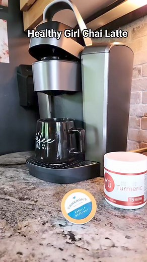 This is what I call my "healthy girl chai latte" & I'm obsessed!☕️😍 The healthy Yū Turmeric gives the coffee the spiced chai flavor & it's made with all clean ingredients! This helps balance cortisol levels, reduce daily stress & anxiety giving a calmness no matter what our day brings. Tumeric does not contain caffeine or make you sleepy, just CALM! It also reduces inflammation, helps boost the immune system & aids in digestion👌 Can also be used right before bed with just hot water or milk to 