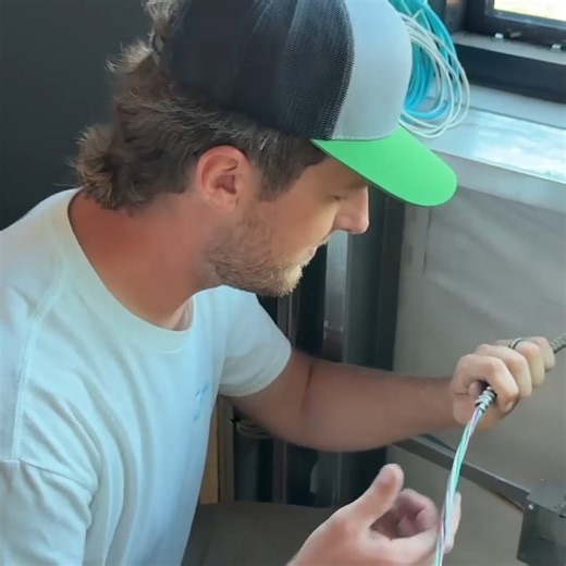 Wiring Up The New Hangar! | Cleetus McFarland