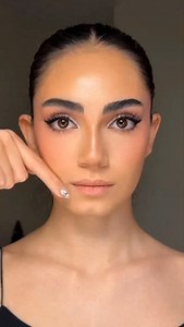 13K views · 32 reactions | Wow viral lipstick hack #mostpopular #makeuphack #lipstickhack | Pooja Thakur | Facebook