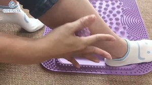 Foot Massage Mat with Two Massage Balls, 5-Zone Acupressure & Reflexology Mat for Various Stimulation, Portable Pressure Point Pad for Feet Relaxation, Pain, Fatigue Relief((Blue)