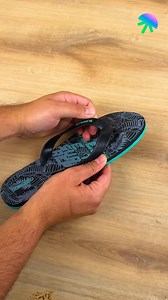 Flip flop repair hack 🩴 | Genius Inventions