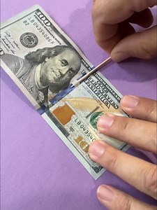 81K views · 60 reactions | Check for Counterfeit - Do this on all of your bills today! #currency #money #counterfeit This video was created by Rebecca JS, Possibly Genius and Network Media LLC | Possibly Genius | Facebook