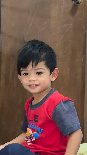 Waking up with this cutie 😍 Salvamarii Sarmiento Bustos #toddlerlife #toddlermom #lifewithatoddler #morningmotivation #fbreels2025ツ | Camille Quizon Bustos