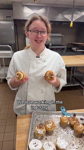 We Love Working in the Industry — Funny SpongeBob Clip