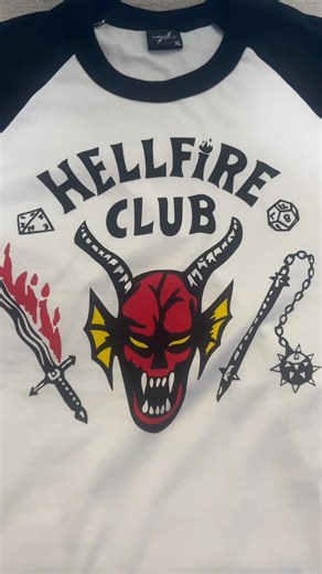 UNBOXING l “HELLFIRE CLUB”🗡️👹🎲