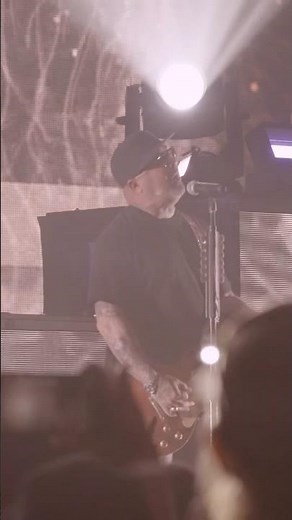 You’re nothing but a wannabe 🎶 #staind #tour