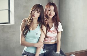 EXID 率智、Hani《ONLY ONE》MV