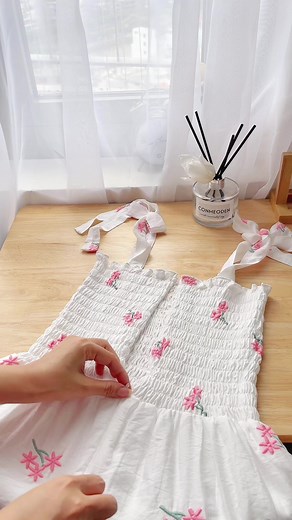 Hot Items • Sea Dress #CONMEODENTAILOR #reels #dress #sale #shoes #clothes #bags | Con Meo Den Tailor