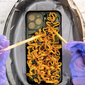 86K views · 202 reactions | Unique DIY cases for your phone that blow your mind!  | 5-Minute Crafts Teens | Facebook