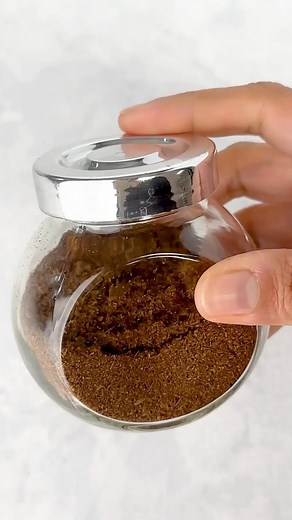 Ever tried making cumin powder at home. I insist you must give it a try and see the difference in flavor and freshness! Comment “cumin” to get the recipe. #cumin #cuminpowder #spices #indianspices | Piping Pot Curry