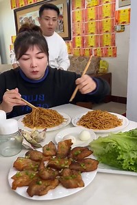1.5M views · 8.6K reactions | Top New Funny Action Husband and Wife Eating Challenge 2023 略掠 1 Million View Funny Video #mukbangasmr #prankvideo #funnyprank #foodlovers #comedyvideo #tricks #yummyyummy #comedyreels #yummyfood | New Telent 40 | Facebook