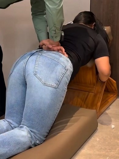 Chiropractic adjustment, awareness. #chiropractic #fyp #foryou #viral #treatment chiropractic adjustment, Demonstration for awareness.