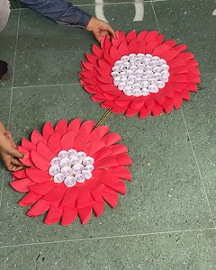 Giant paper blossom craft idea _ Room decor #papercrafts #crafts #diy | Deep's CRAFT