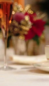 XMAS SALEEEE  No queremos que termine el año sin que te lleves tus favoritos  Último día para que aproveches nuestros descuentos de hasta el 70% OFF ‍♀️ Prende tu alarma a las 8 pm, esto está imperdibleeee! ⏰ Solo disponible en nuestra web rubyrose.com.co #rubyrosecolombia #descuentosnavideños #melucolombia | Ruby Rose Colombia | Facebook