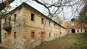 Usedlost Cibulka, ze které bude hospic, získá během rekonstrukce nové křídlo - iDNES.cz