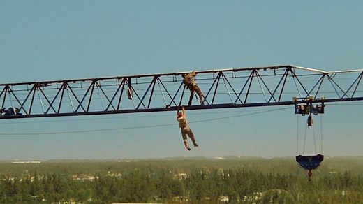 “This is one of the most epic chases in cinema history. The stunt choreography was incredible and kept you on the edge of your seat.” Lashana Lynch’s favourite 007 clip… Vote for Lashana in the BAFTA #EERisingStarAward https://ee.co.uk/why-ee/ee-baftas/rising-star-nominees | James Bond 007