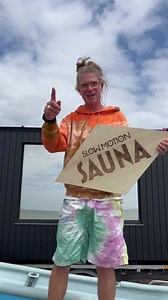 The Isle of Wight’s first beach sauna opens – and it’s got a celebrity owner!😲 The Isle of Wight’s first beach sauna has opened in Freshwater Bay, providing an opportunity to indulge in heat therapy alongside invigorating swims on one of the Island’s most picturesque beaches.🏖 Rob da Bank, a celebrated DJ, music promoter and festival mastermind, has unveiled the mobile wood-fired sauna as the latest addition to the Slow Motion wellness brand, which he runs with his wife Josie.🧖‍♀️ The wood-fi