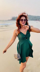 Meri ring gum gayi 🙄 #goa wale #beach me ,,, 😭 | Priya Golani