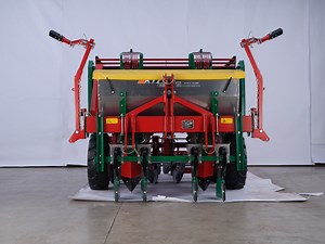 [Hot Item] Potato Seeder Fertilizer Planter Potato Planter Potato Harvester Potato Garlic Planter