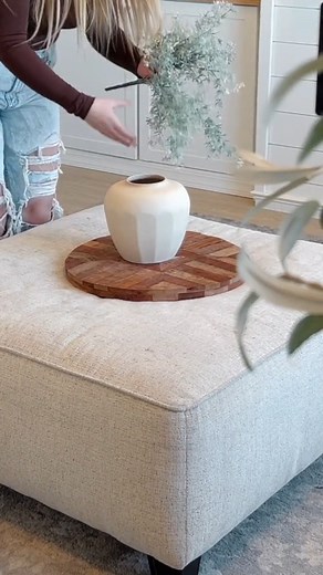 1.7K views · 29 reactions | Spring Decoration Ideas #interiors #beautiful #roomdecor #home #livingroomdecor #homedecoration #viralreels #LikeFollowShare #decoration #decorideas #decor #decorate #spring #expensivelook | Home Decors & Accessories | Facebook