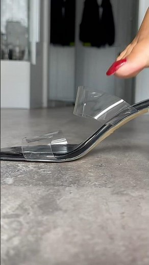 How to wear crystal clear mules/heels 😀 #happyfeet #heels #shoes